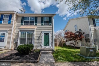 Building Photo - 2926 Sorrell Ct