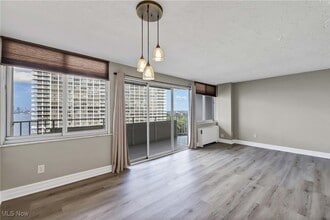 Building Photo - 12900 Lake Ave