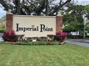 Building Photo - 5840 NE 22nd Way