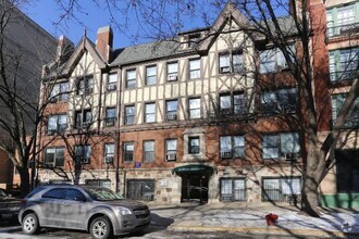 Building Photo - 539 W Arlington Pl