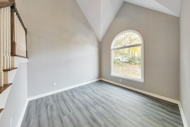 Foto del edificio - 4804 Thicket Path NW