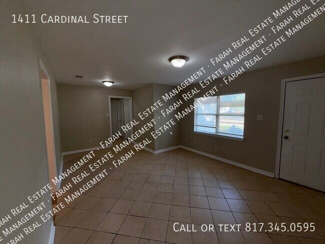 Foto del edificio - 1411 Cardinal St