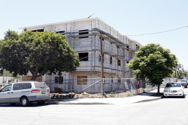 Foto del edificio - Walnut Street Apartments