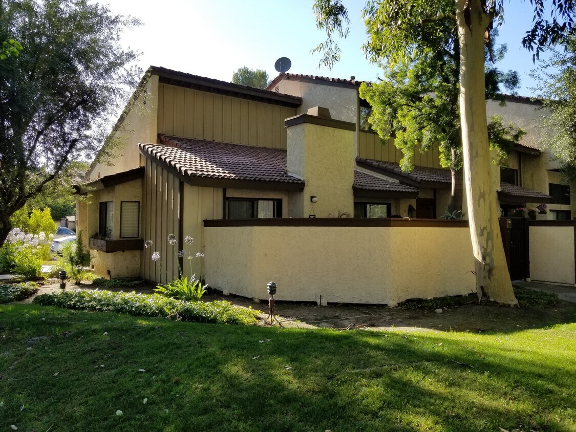 Foto principal - 21515 Erwin St