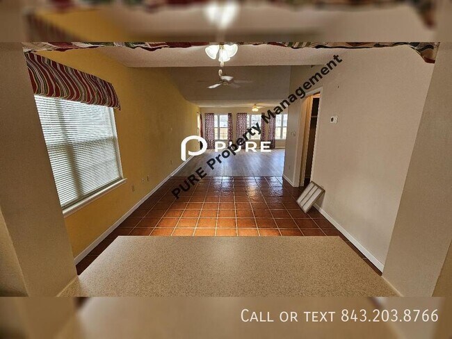 Building Photo - 6626 Heron Pt