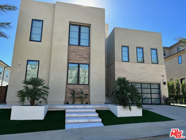 Foto del edificio - 20254 Willoughby Ln