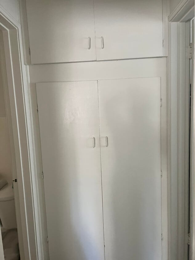 generous closet - 22 Saint Joseph Ave
