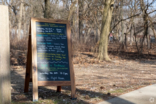 The Sand Ridge Nature Center organizes programs open to Calumet City residents.