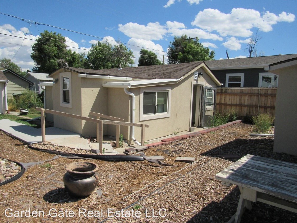 Primary Photo - 741 N Lincoln St