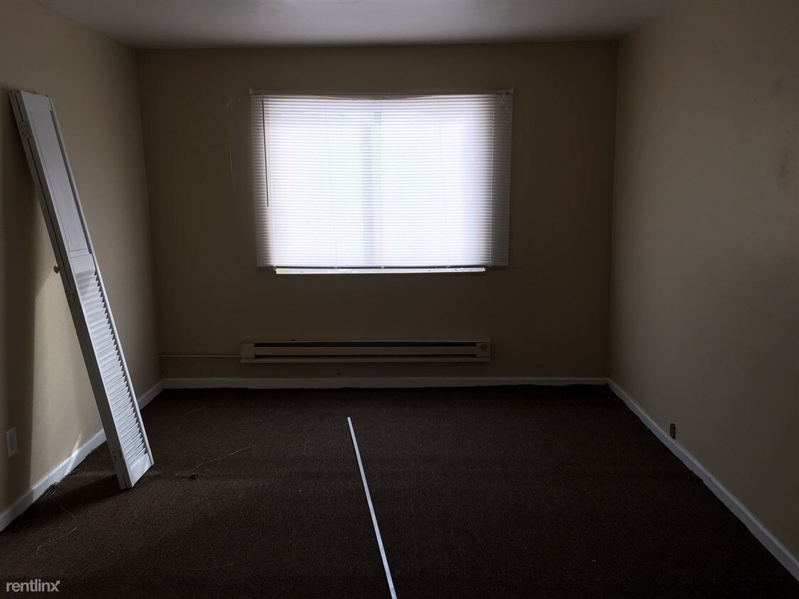 Foto del edificio - 4234 W Davison