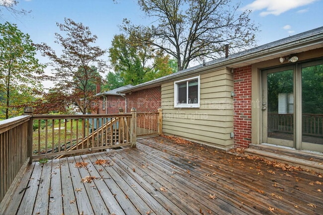 Building Photo - 23 Colchester Dr