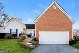 Building Photo - 125 Gleneagles Way