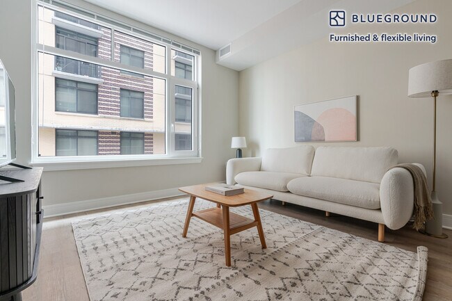 Building Photo - 4924 St Elmo Ave