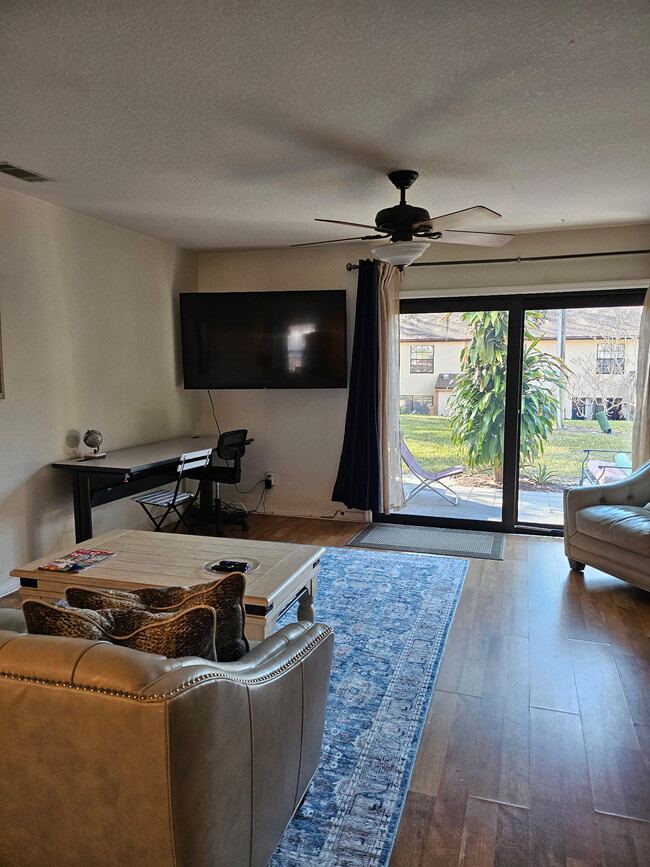 Building Photo - 4202 Brigadoon Cir