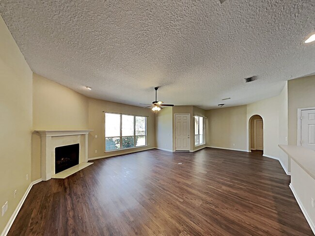 Building Photo - 2713 Caldar Court
