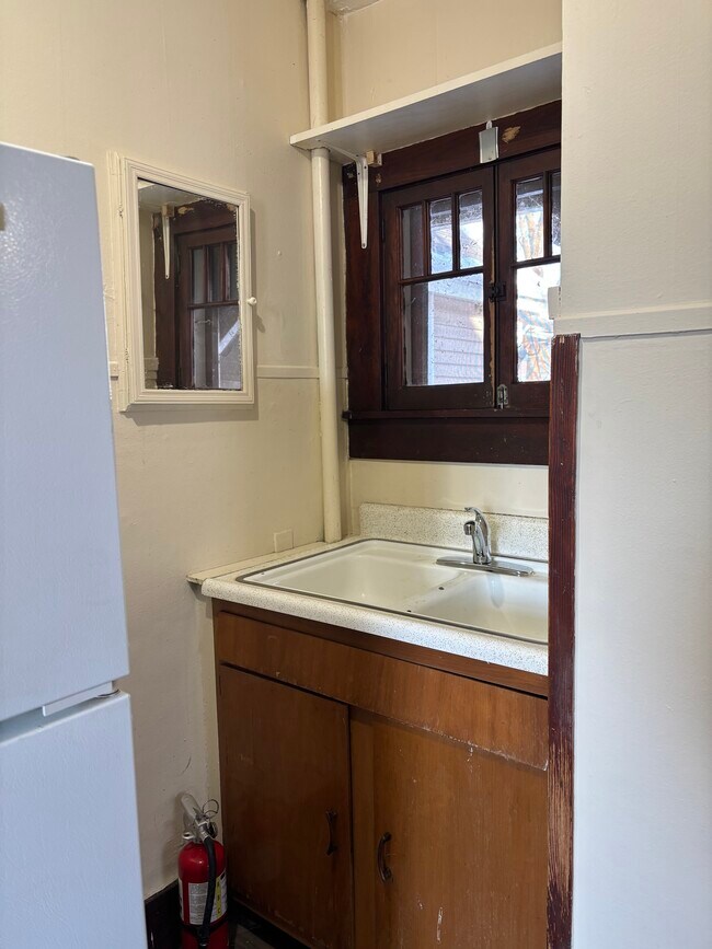 Foto del edificio - 415 Putnam St