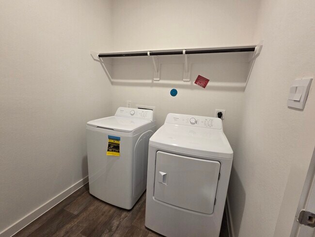 Foto del edificio - 1551 Cinque Terre Way