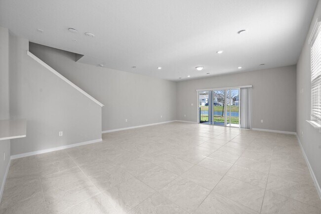 Foto del edificio - New Construction Townhome