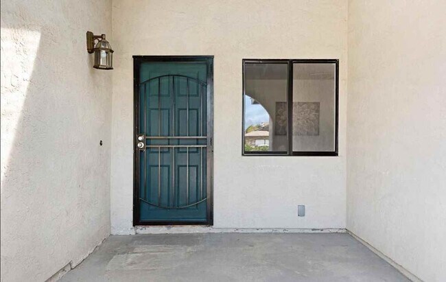 Foto del edificio - 710 Hillward St