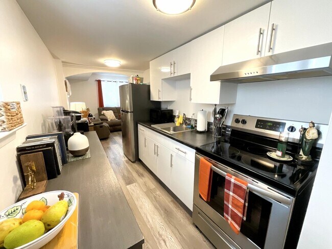 Foto del edificio - 524 Cross St