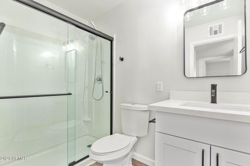 Foto del edificio - 1325 E Don Carlos Ave