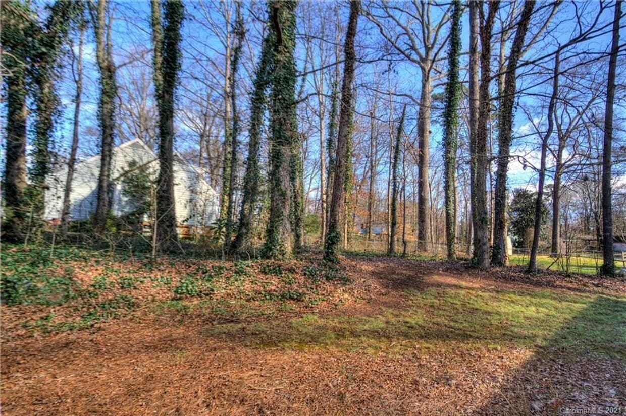 Foto del edificio - Charming Ranch Home in Matthews