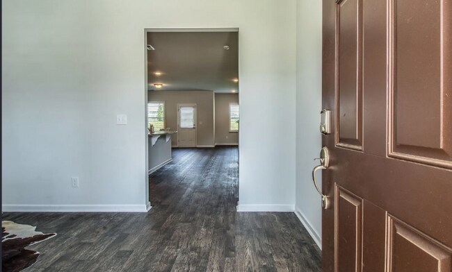 Foto del edificio - 1621 Standing Stone Dr