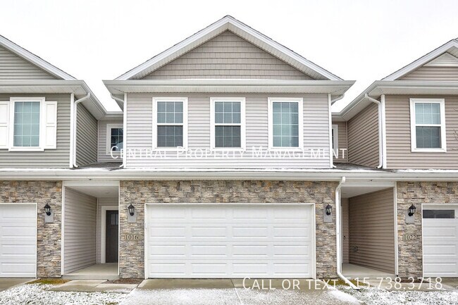 Foto del edificio - 1047 Maywood Ln