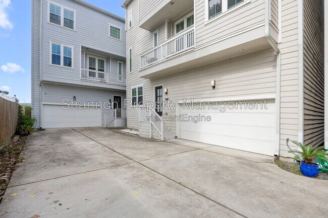 Foto del edificio - 1314 W 21st St