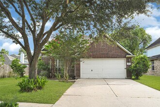 Building Photo - 2311 Falcon Knoll Ln