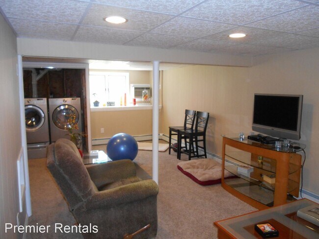 Foto del edificio - 3 br, 2.5 bath House - 9 Young Lane