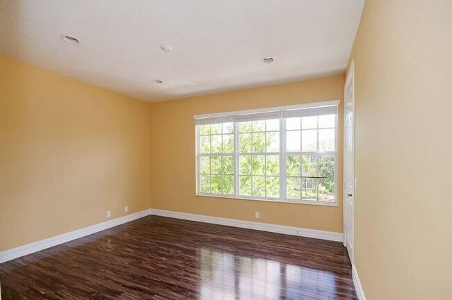 Building Photo - 10172 Cobblestone Creek Dr