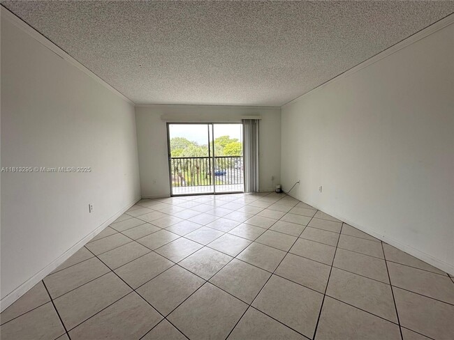 Building Photo - 13455 SW 16th Ct