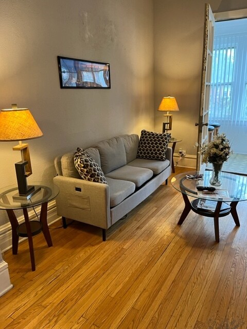 Living Room - 710 E 90th St