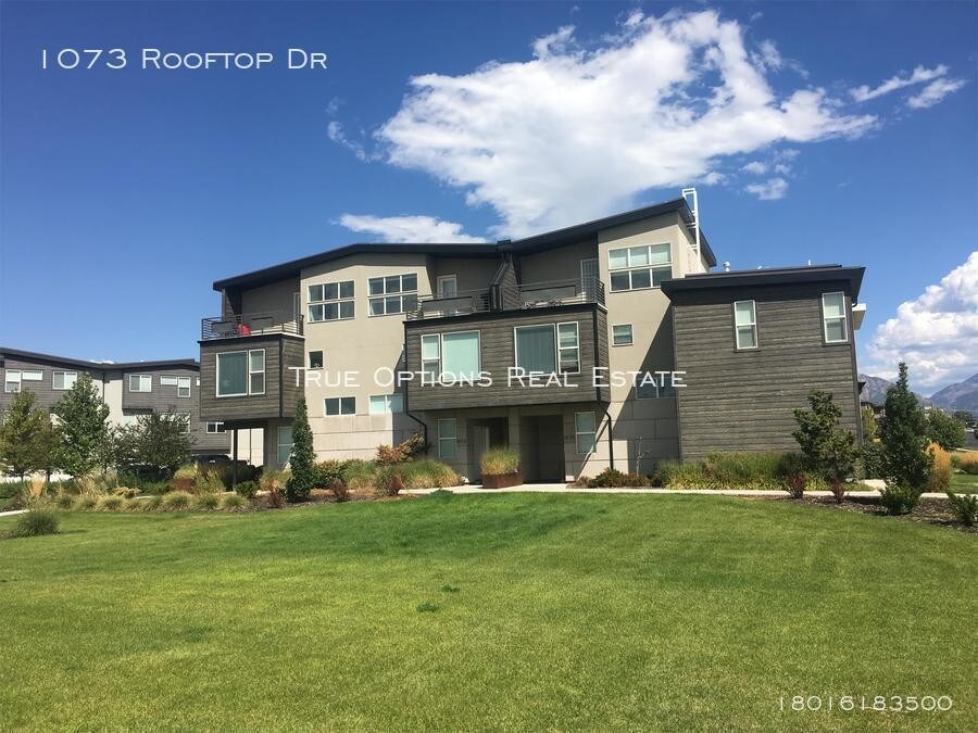 1073 Rooftop Dr, Midvale, UT 84047 Townhome Rentals in Midvale UT