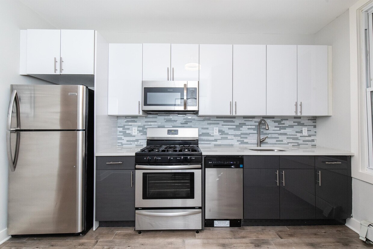 60 Newkirk St Unit 1L, Jersey City, NJ 07306 Condo for Rent in Jersey