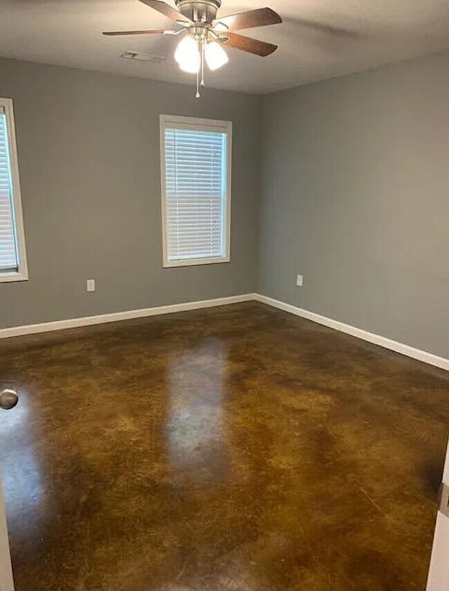 Foto del edificio - Charming 2 Bed, 1 Bath Apartment in Brookland, AR - Don't Miss Out!