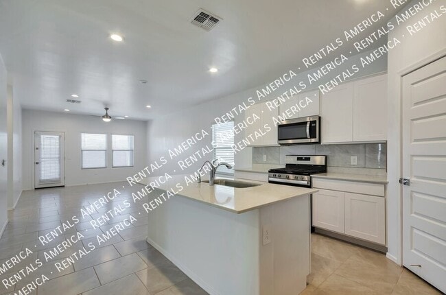 Building Photo - 3559 N Kellen Canyon Ct