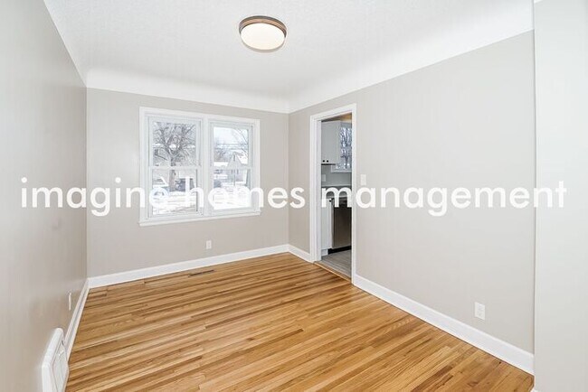 Building Photo - Remodeled 4 Bedroom Home in Richfield with...