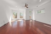 Foto principal - 2209 Thornton Rd