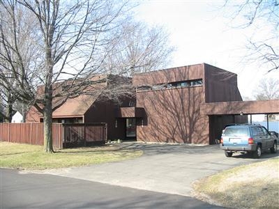 Primary Photo - 116-124 W Thomas St
