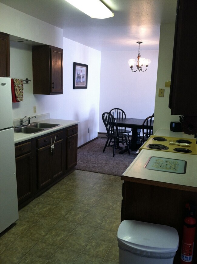 Foto del edificio - 2 Bedroom 1 Bathroom Unit in 4-Plex