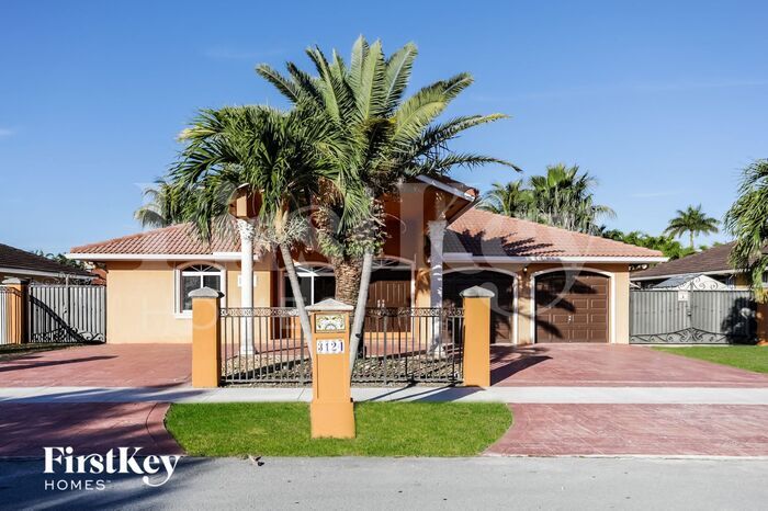 Foto principal - 3124 SW 142nd Pl