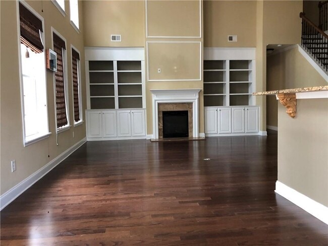 Building Photo - 3449 Rosecliff Trace NE