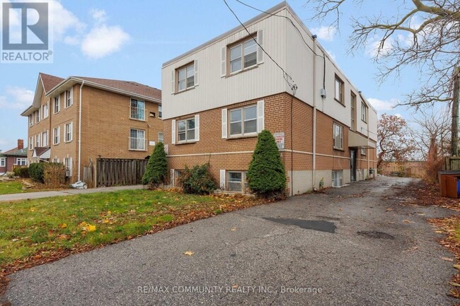 Building Photo - 383 Buena Vista Ave