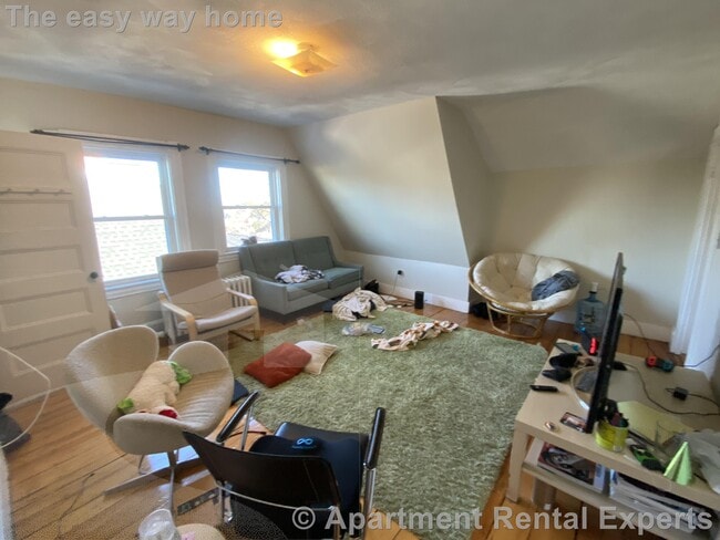 Photo - 14.5 Fairmount St Apartment