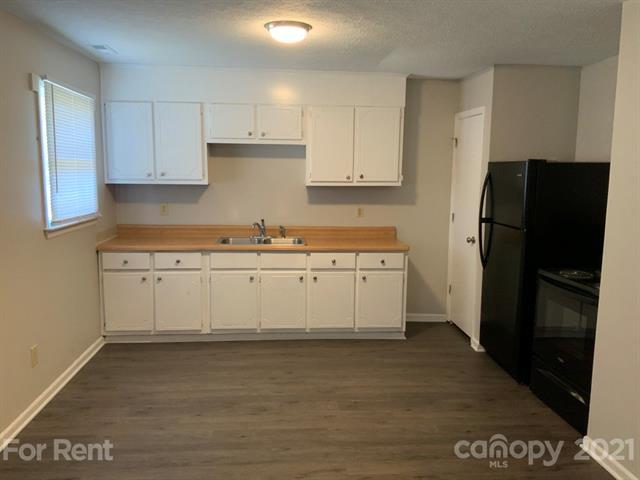 Foto del edificio - 304 Palm St