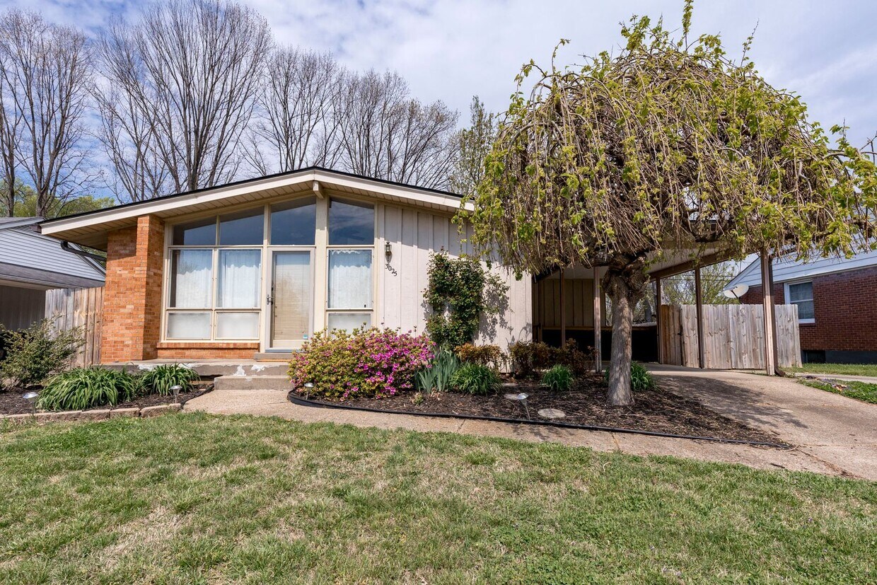 Photo - 3025 Vogue Avenue (Hikes Point Area)