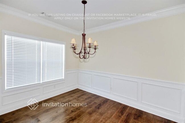 Building Photo - 134 Lynnfield Cir SE