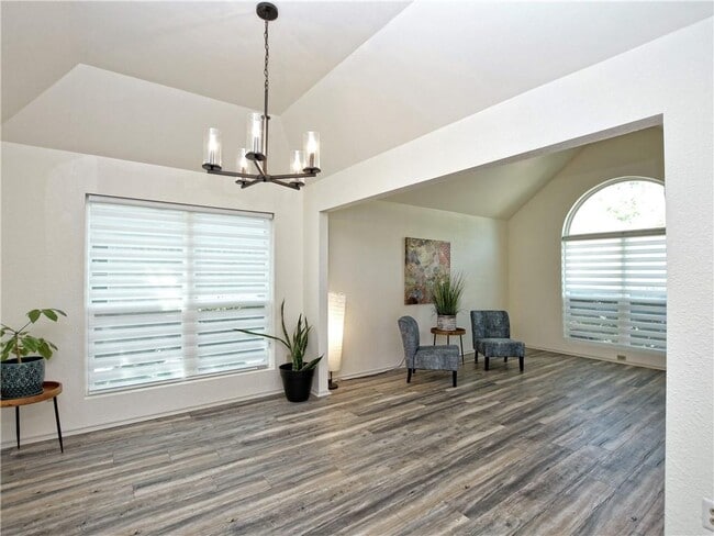 Building Photo - 1107 Hatteras Dr
